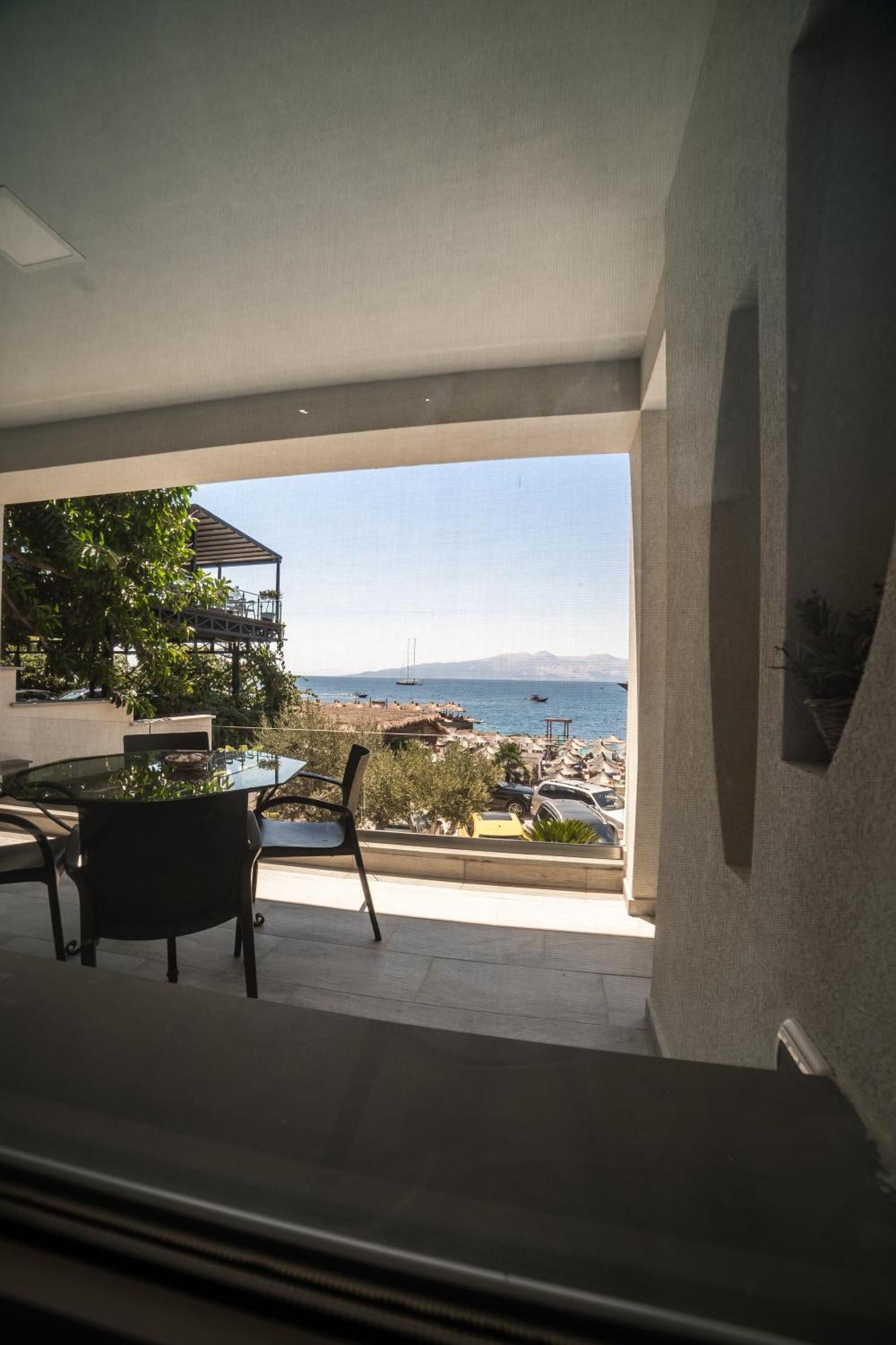 エピロス ホテル Sarandë エクステリア 写真